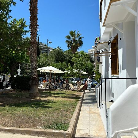 Chic Comfort: Where Cozy Meets Professional Atenas Exterior foto