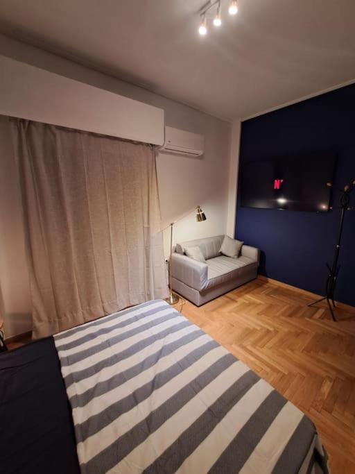 Chic Comfort: Where Cozy Meets Professional Atenas Exterior foto
